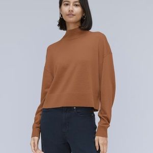 Everlane The Lux Merino Wool Yak Mock Turtleneck Camel Lightweight Knit Sweater